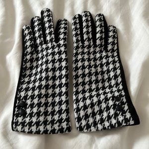Cute Houndstooth Gloves